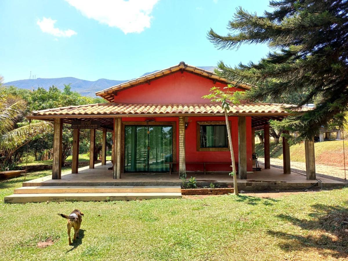 Villa Sitio Da Tia Lucia Perto Da Montanha Brumadinho Esterno foto